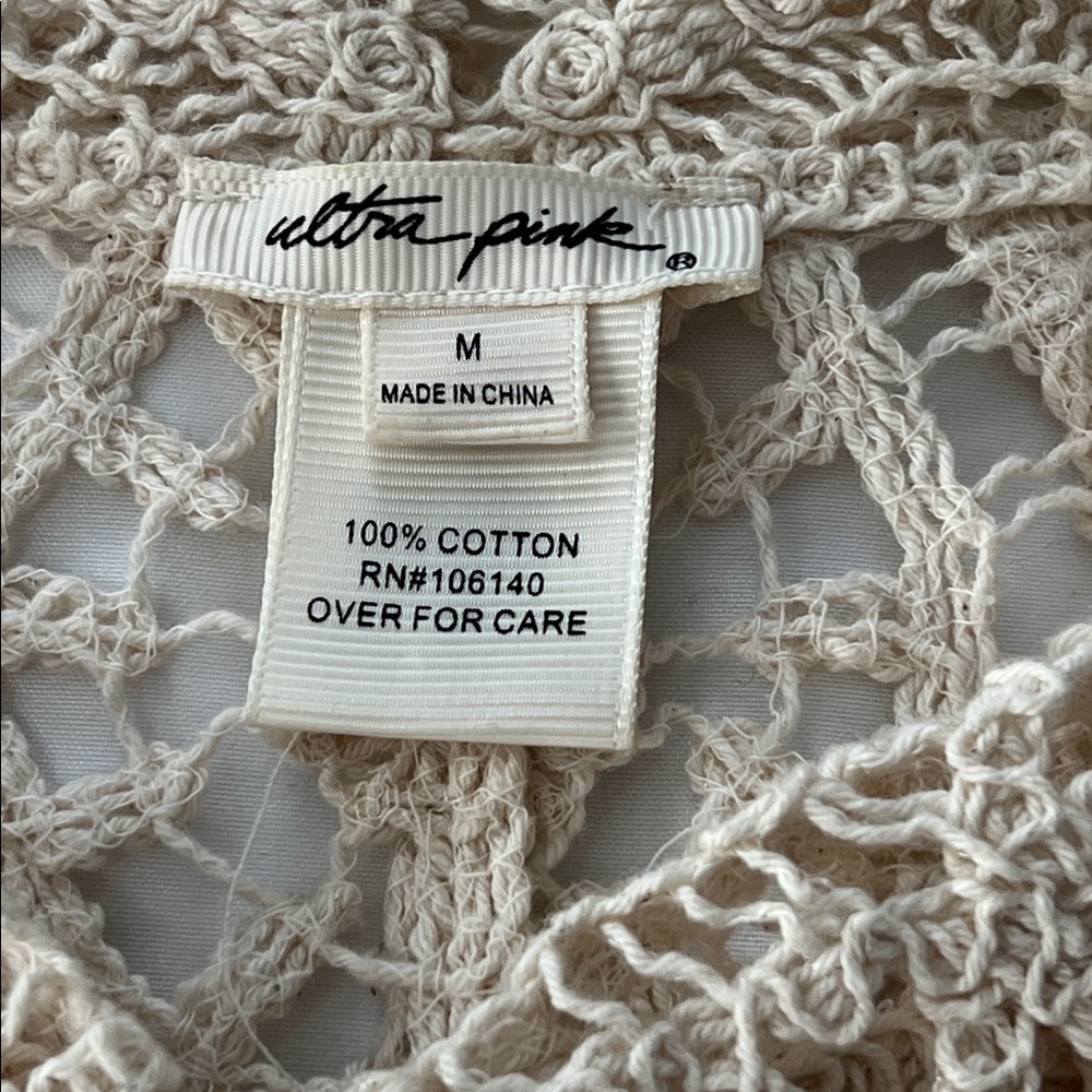 Ultra Pink Cream Crotchet Button Down Top - Picture 4 of 4